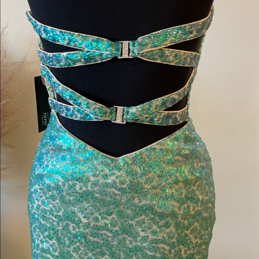 NWT La Femme mermaid strapless Dress Size 4 - Picture 11 of 16